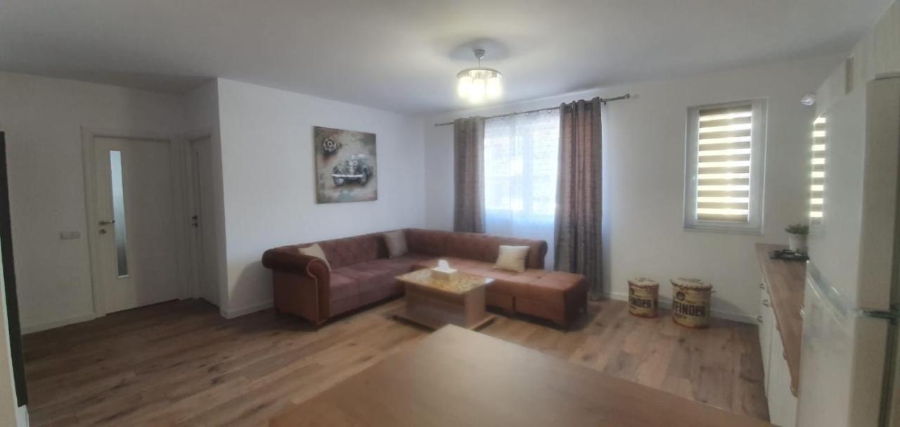 Viv Apartments 210 Floresti  Ngoại thất bức ảnh